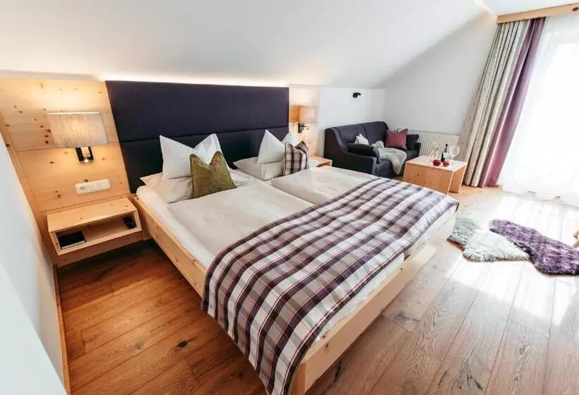 ファミリールーム, Wander Und Wellnesshotel Kanzler