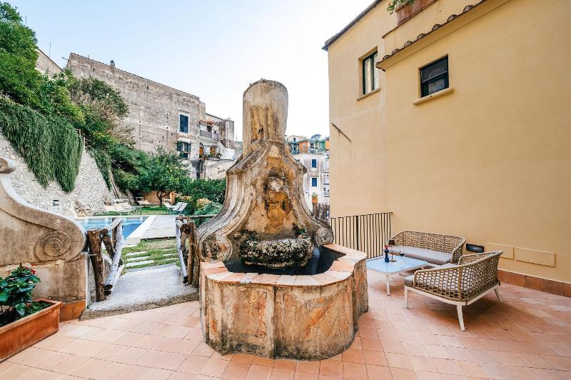 Стандартный Номер Кровать Кинг, Amalfi Resort