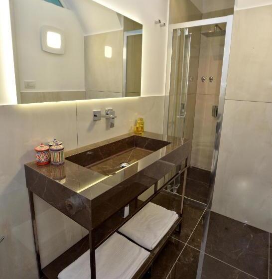 Номер Deluxe, Amalfi Resort