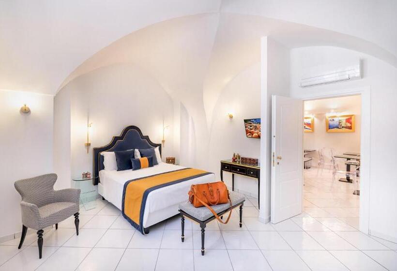 Номер Deluxe, Amalfi Resort