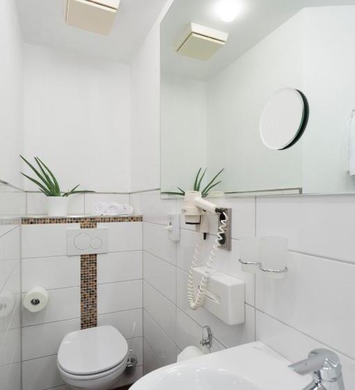 Номер Стандарт, Ambient Hotel Zum Schwan