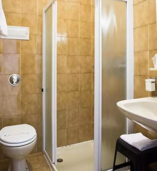 スタンダードトリプルルーム, Albergo Grappolo D'oro