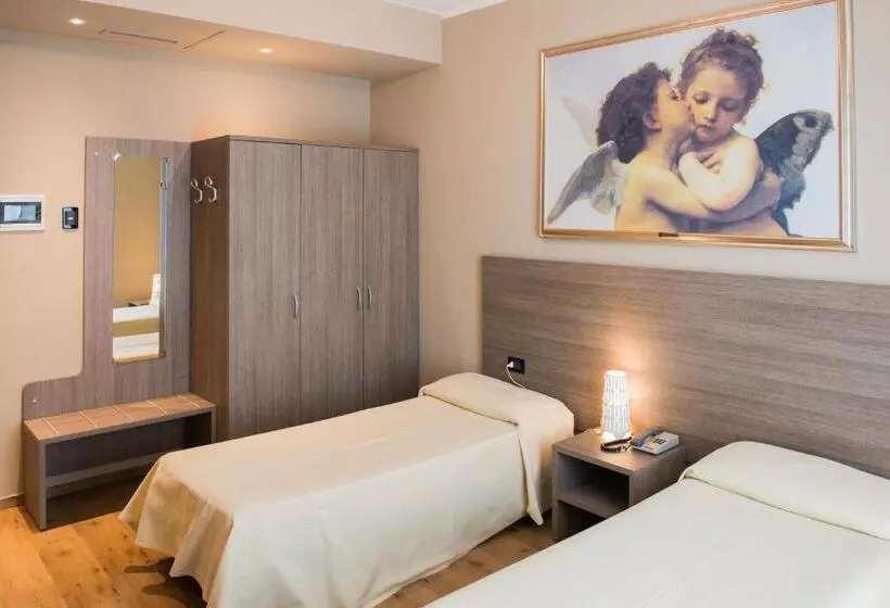スタンダードトリプルルーム, Albergo Grappolo D'oro