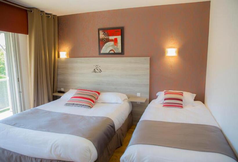 اتاق استاندارد سه تخته با چشمانداز باغ, Arc Hôtel Sur Mer