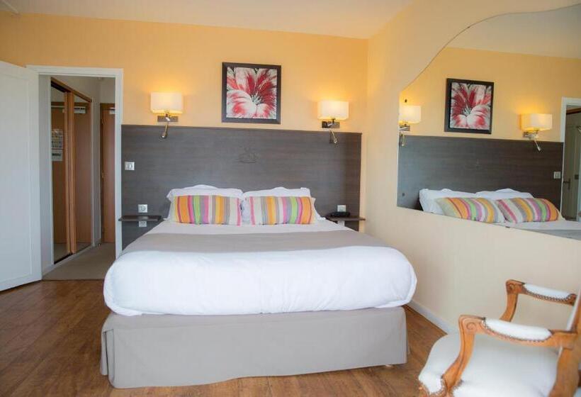 اتاق استاندارد با بالکن و چشمانداز دریا, Arc Hôtel Sur Mer