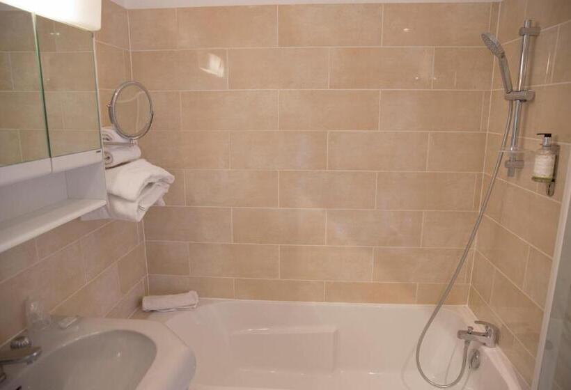 اتاق استاندارد با بالکن و چشمانداز دریا, Arc Hôtel Sur Mer