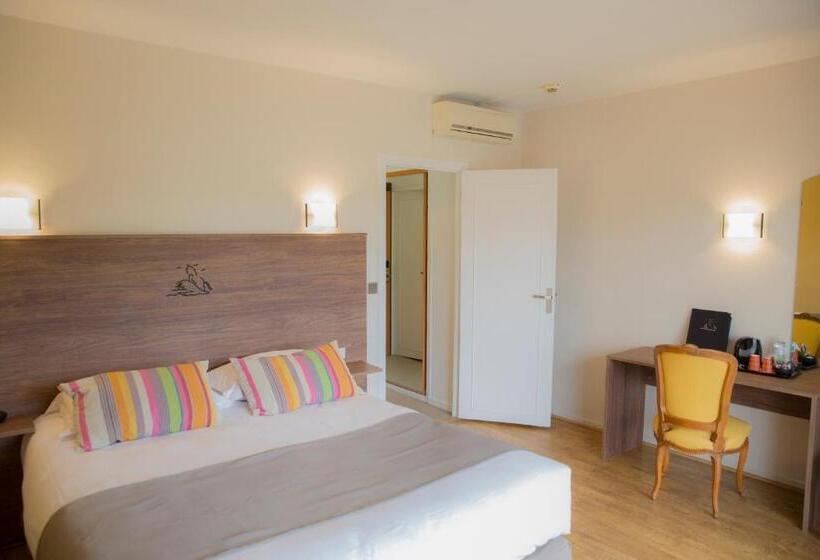 اتاق استاندارد با چشمانداز باغ, Arc Hôtel Sur Mer