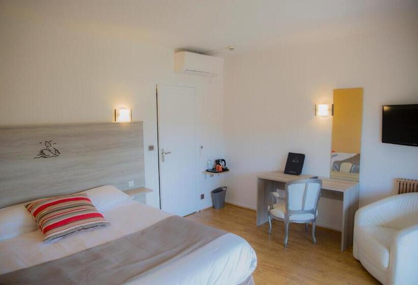 اتاق استاندارد با چشمانداز باغ, Arc Hôtel Sur Mer