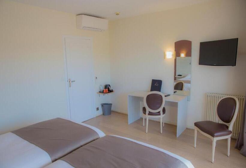 اتاق استاندارد با چشمانداز باغ, Arc Hôtel Sur Mer