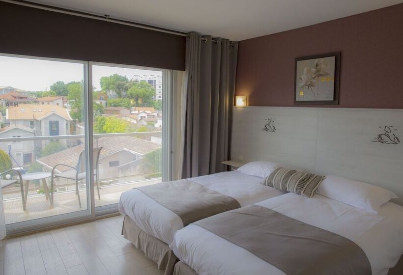 اتاق استاندارد با چشمانداز باغ, Arc Hôtel Sur Mer