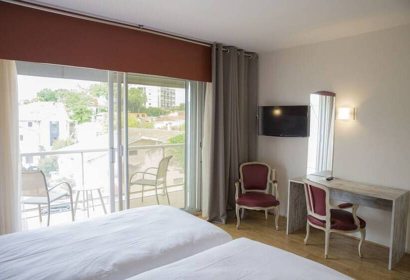 اتاق استاندارد با چشمانداز باغ, Arc Hôtel Sur Mer