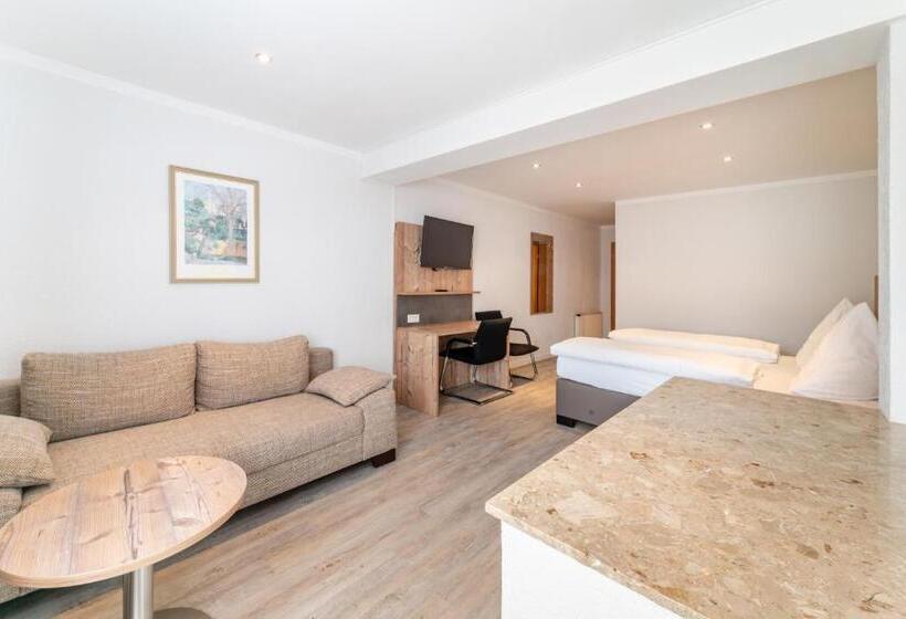 스탠다드 트리플 룸, Bierenbacher Hof