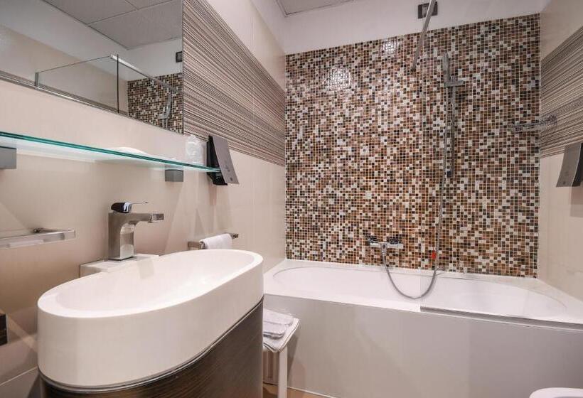 Номер Премиум, City