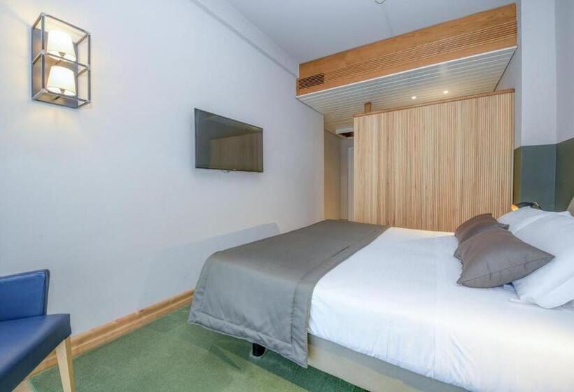 Номер Superior, City