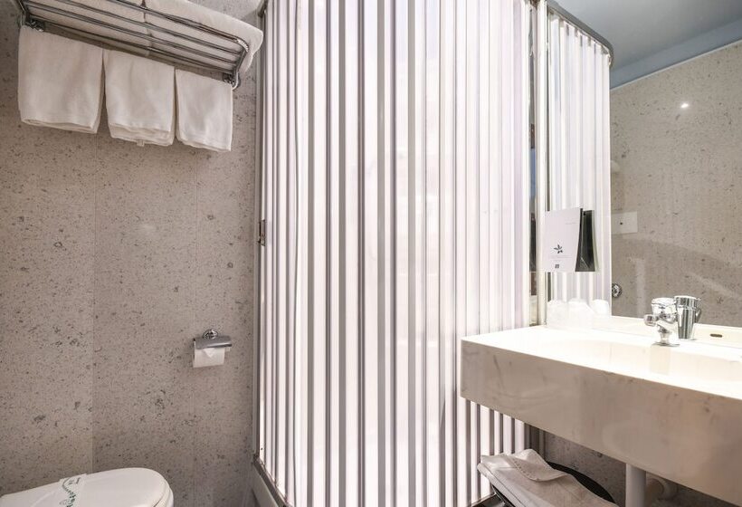 Номер Стандарт Индивидуальный, City