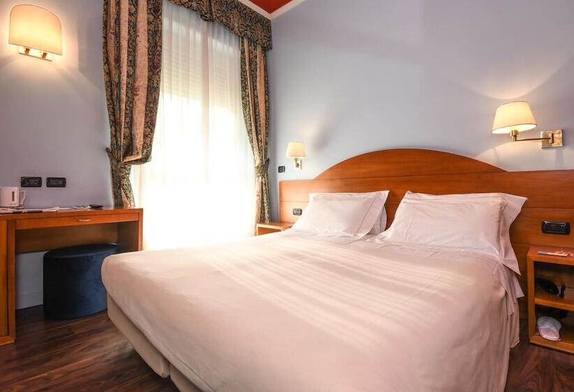 Классический Номер, City