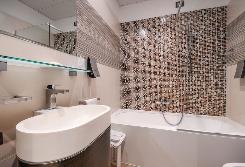 Номер Премиум, City