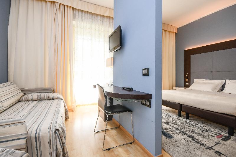 Полулюкс, City