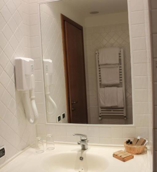 غرفة قياسية مزوَّدة بشُرفة, Corte Dei Tusci Village Palace