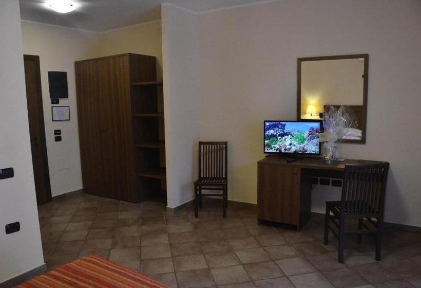 غرفة قياسية مزوَّدة بشُرفة, Corte Dei Tusci Village Palace