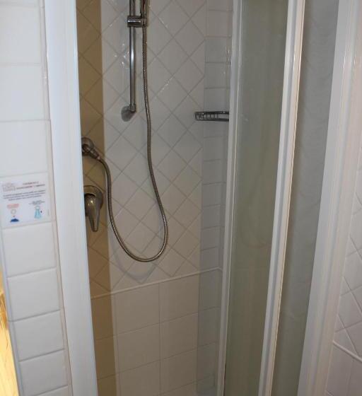 غرفة قياسية رباعية مطلة على الحديقة, Corte Dei Tusci Village Palace