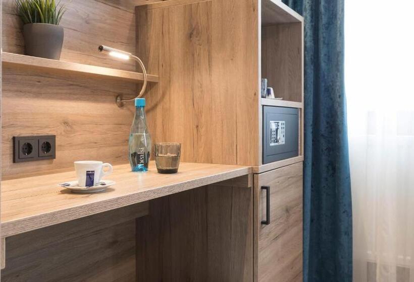 古典房间, Daspaul