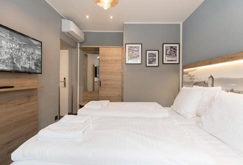 古典房间, Daspaul