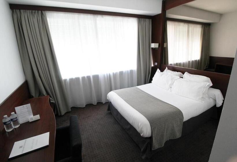 标准间, Des Tonneliers