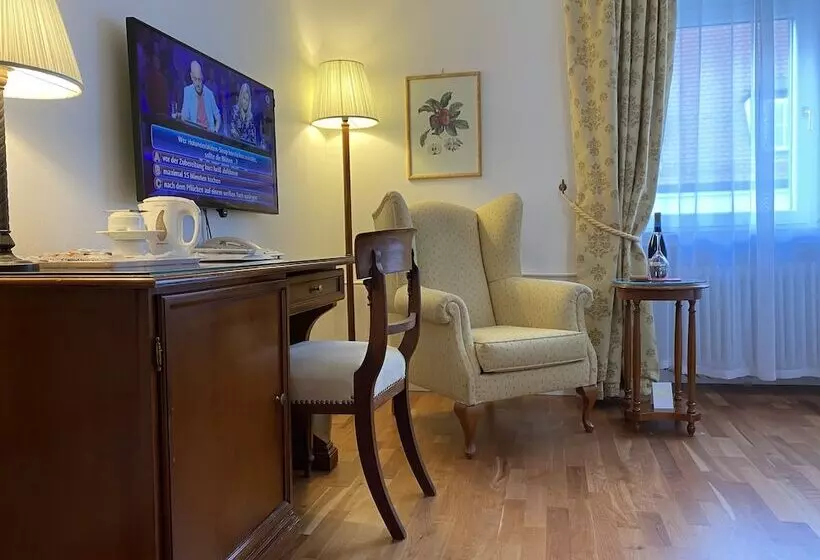 Habitació Superior, Deutscher Kaiser