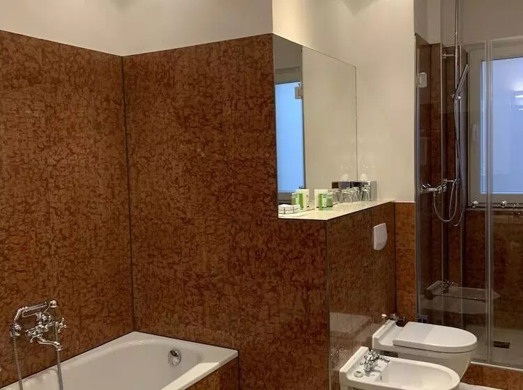 Junior Suite, Deutscher Kaiser