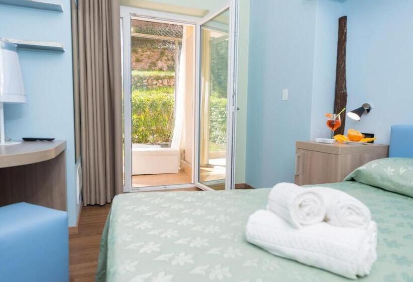 高级园景房, Eden