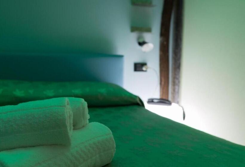 高级园景房, Eden