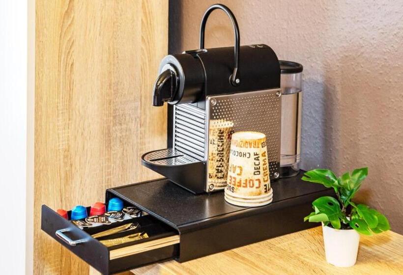 스탠다드 트리플 룸, Furst Garden