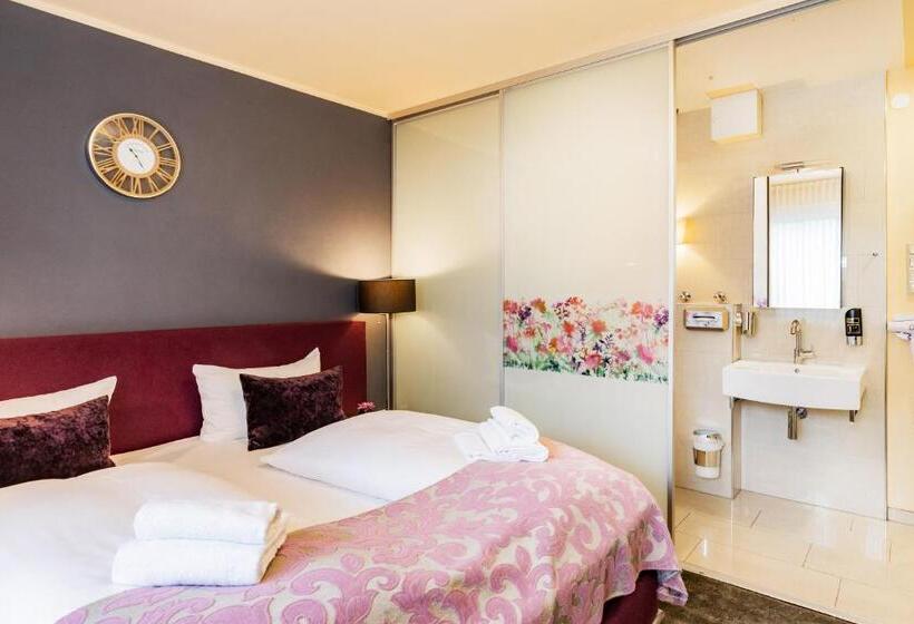 스탠다드 룸, Furst Garden