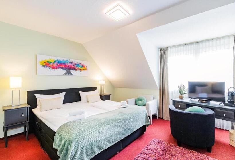 4인용 스탠다드 룸, Furst Garden