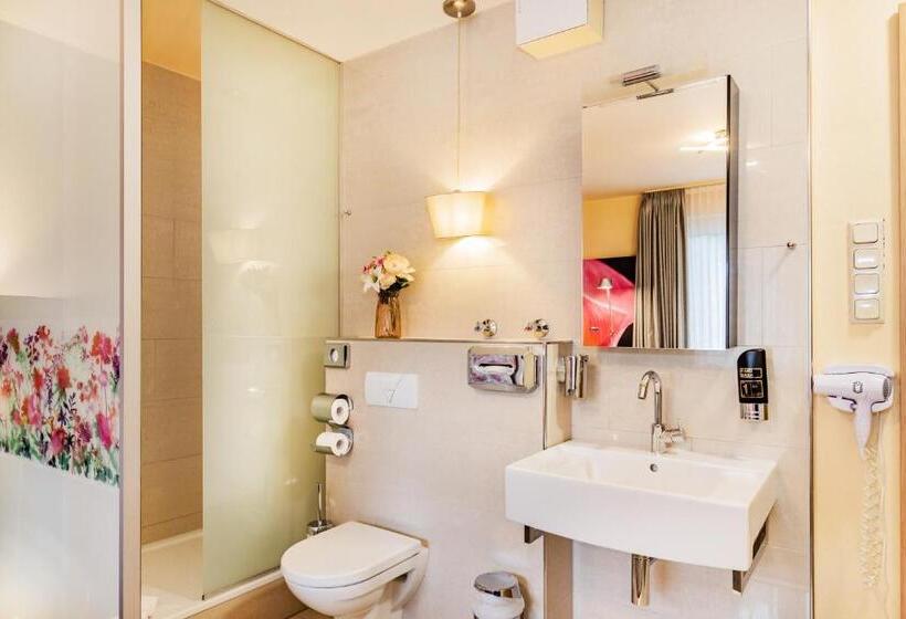 스탠다드 룸, Furst Garden