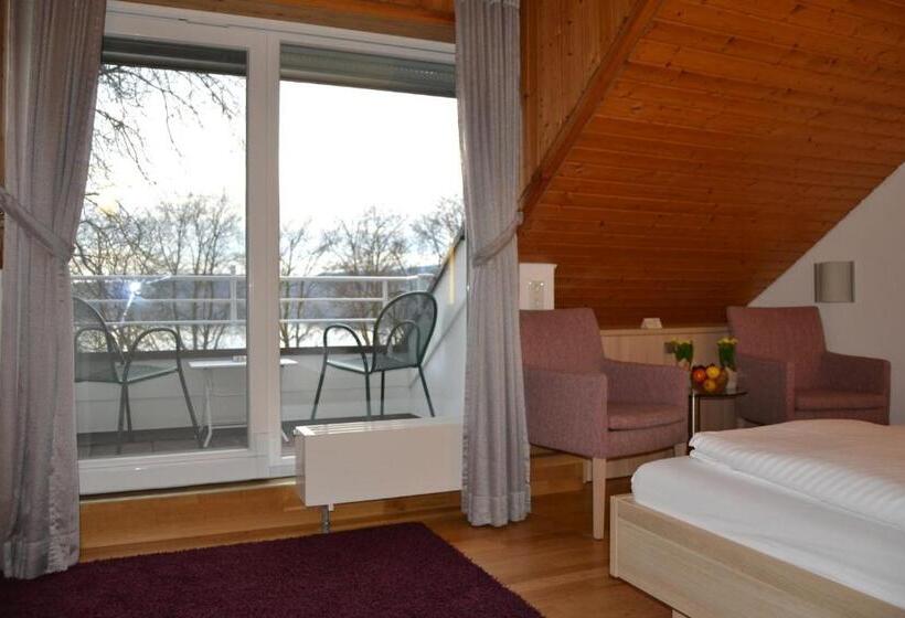 Номер Стандарт, Iris Am See Garni