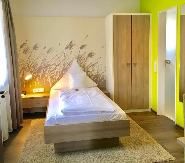 Номер Стандарт Индивидуальный, Iris Am See Garni