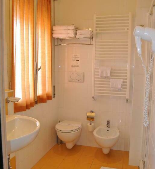 Номер Стандарт Боковой Вид на Море, La Baia