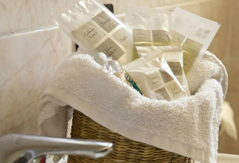 标准间, La Fenice