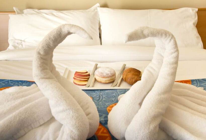 标准间, La Fenice