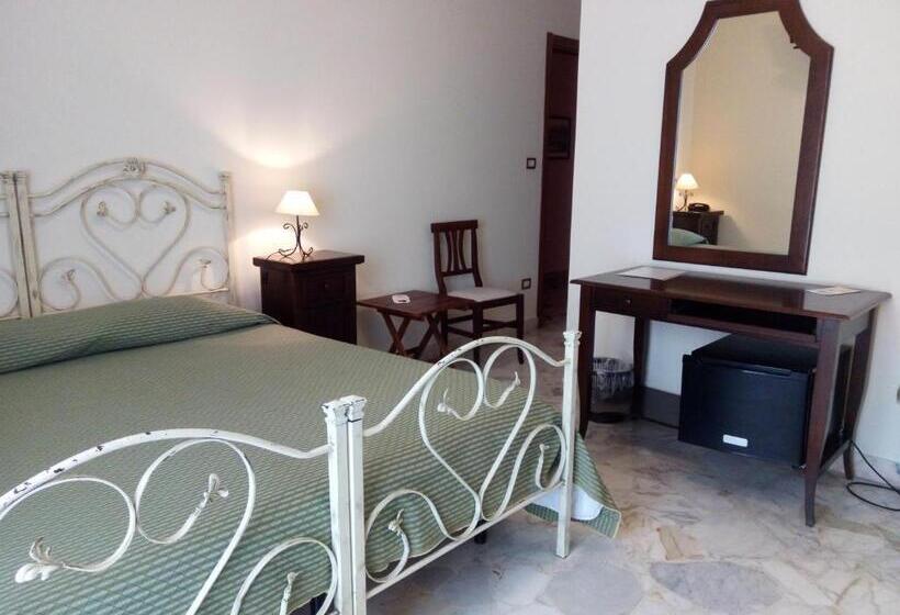 غرفة قياسية مزوَّدة بشُرفة, Le Giare B&b