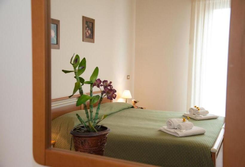 غرفة قياسية مزوَّدة بشُرفة, Le Giare B&b