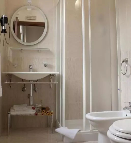 バルコニー付きスタンダードトリプルルーム, Le Giare B&b
