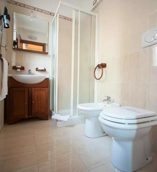 バルコニー付きシングルスタンダードルーム, Le Giare B&b
