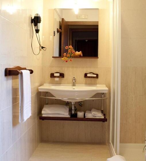 Номер Стандарт с Балконом, Le Giare B&b