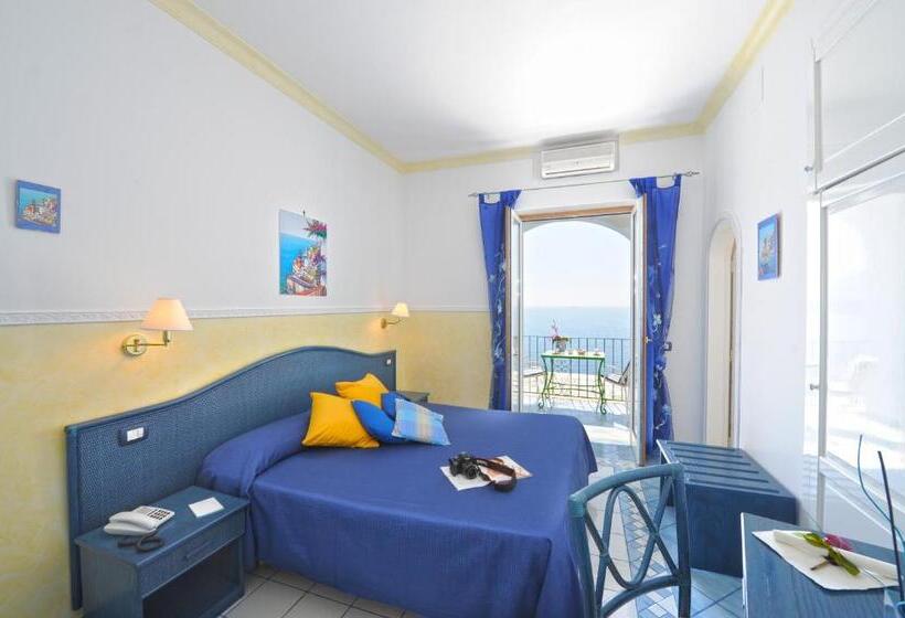 高级大房间, Palazzo Talamo