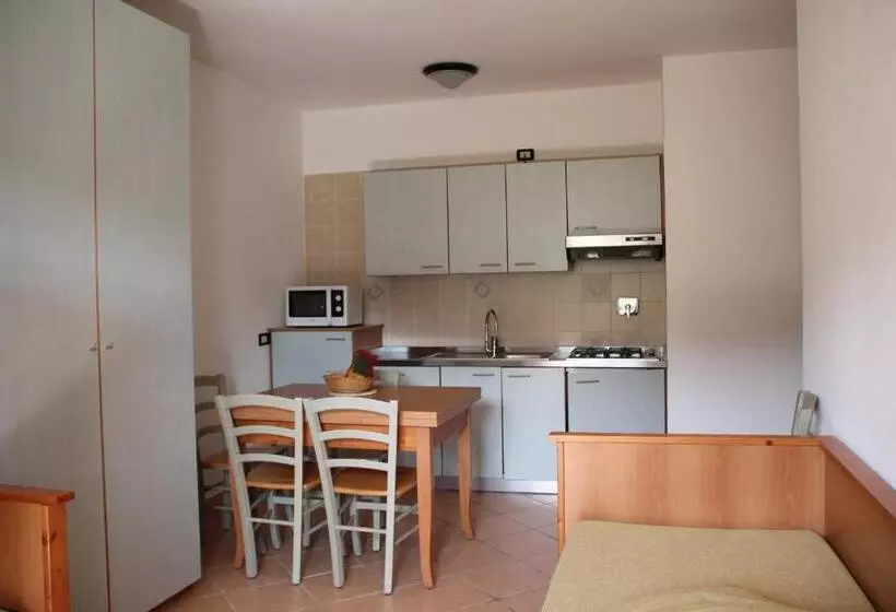 Standard-studio Merinäkymä, Residence Oleandro
