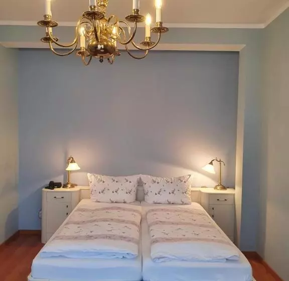 Standard Room, Sophien Café