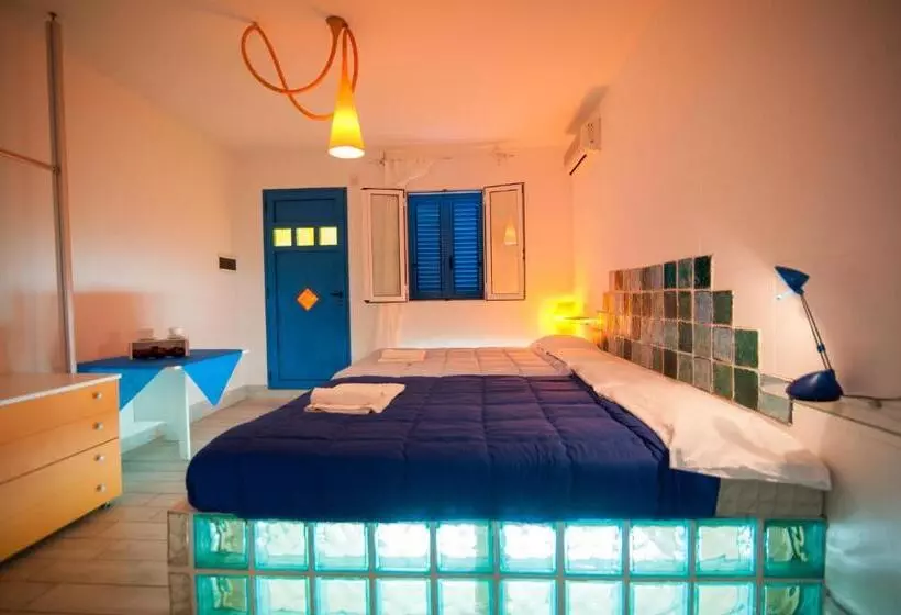ویلای 1 خوابه, Suite House L'isola Che Non C'è